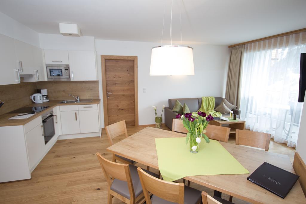 Berglife Appartements Serfaus Pokój zdjęcie
